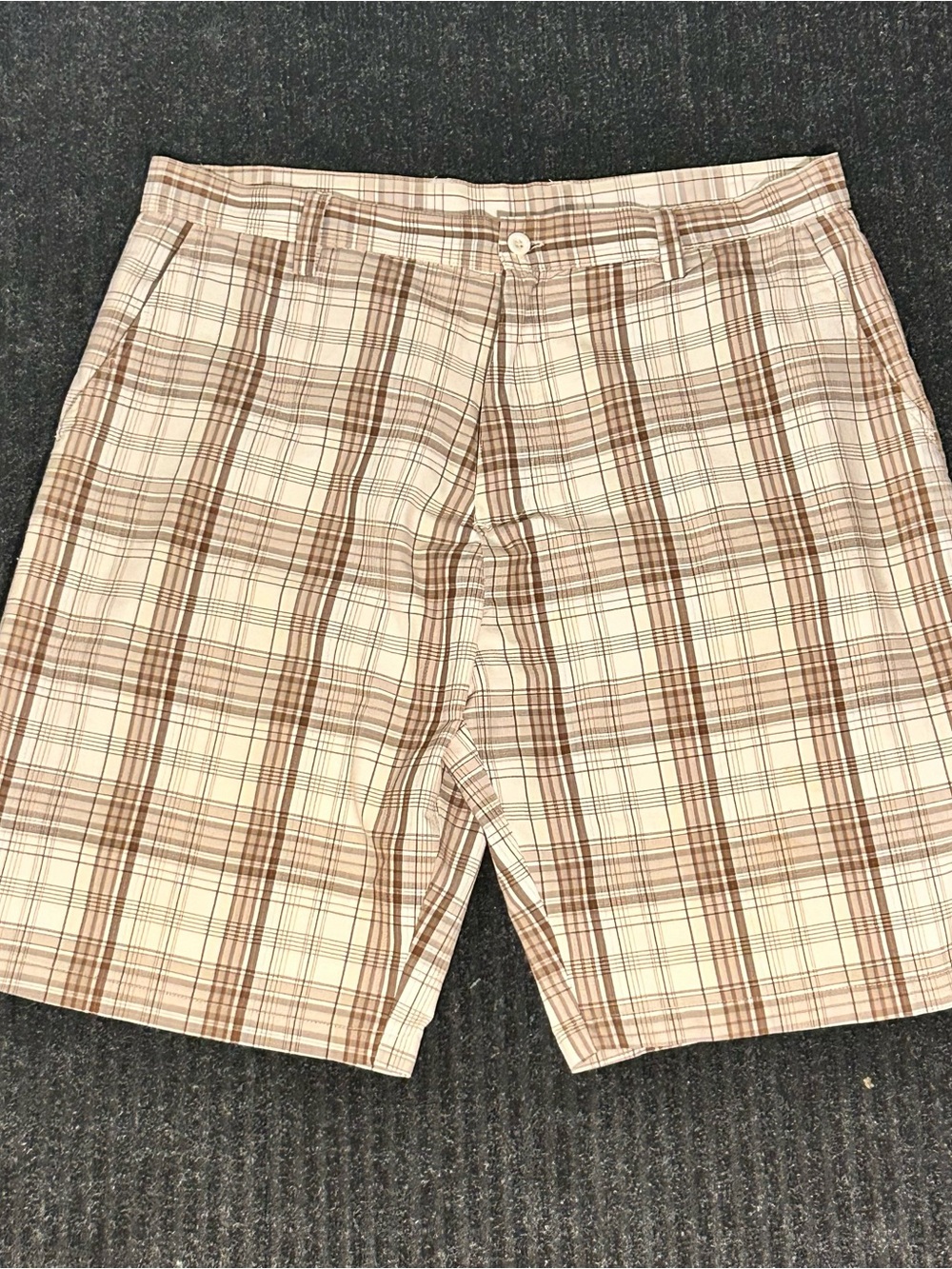 Brown subculture plaid short